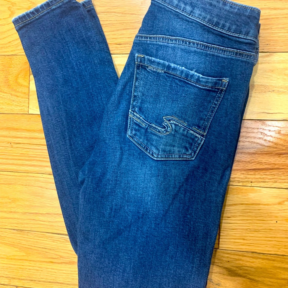 SOLD Silver jeans size 27x29